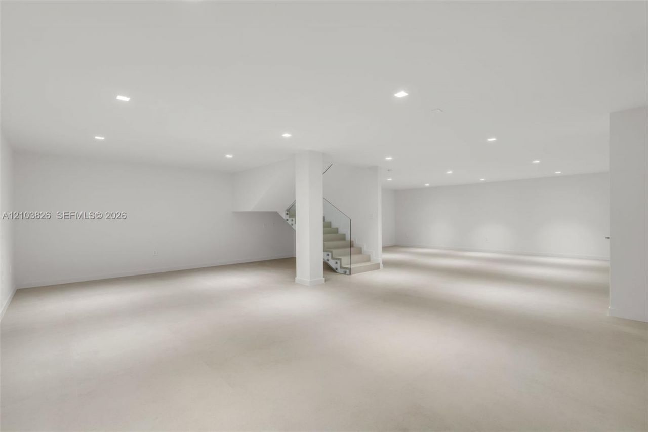 3171 Matilda St, Unit 3173, Coconut Grove, FL 33133 Photo
