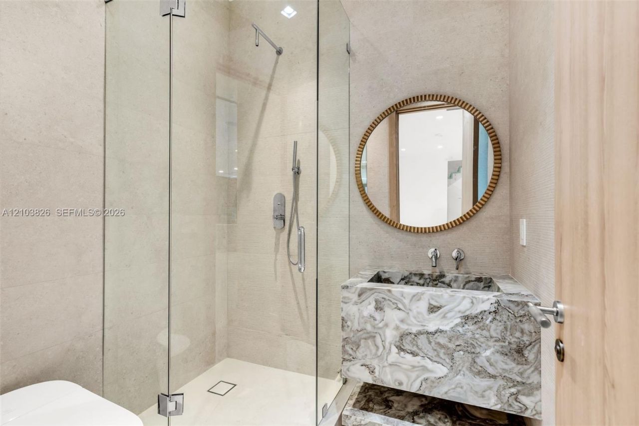 3171 Matilda St, Unit 3173, Coconut Grove, FL 33133 Photo