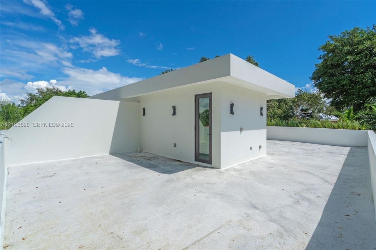 3171 Matilda St, Unit 3173, Coconut Grove, FL 33133 Photo