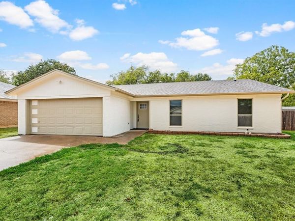 505 Emerson Drive, Euless, TX 76039