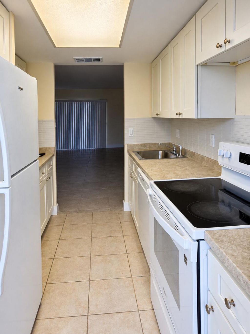 1500 Crescent Circle, Unit B210, Lake Park, FL 33403 Photo