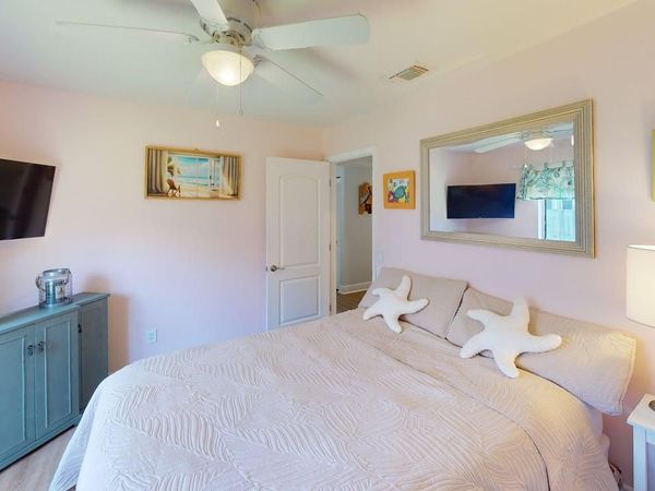 2537 SE Victory Avenue, Port St. Lucie, FL 34952