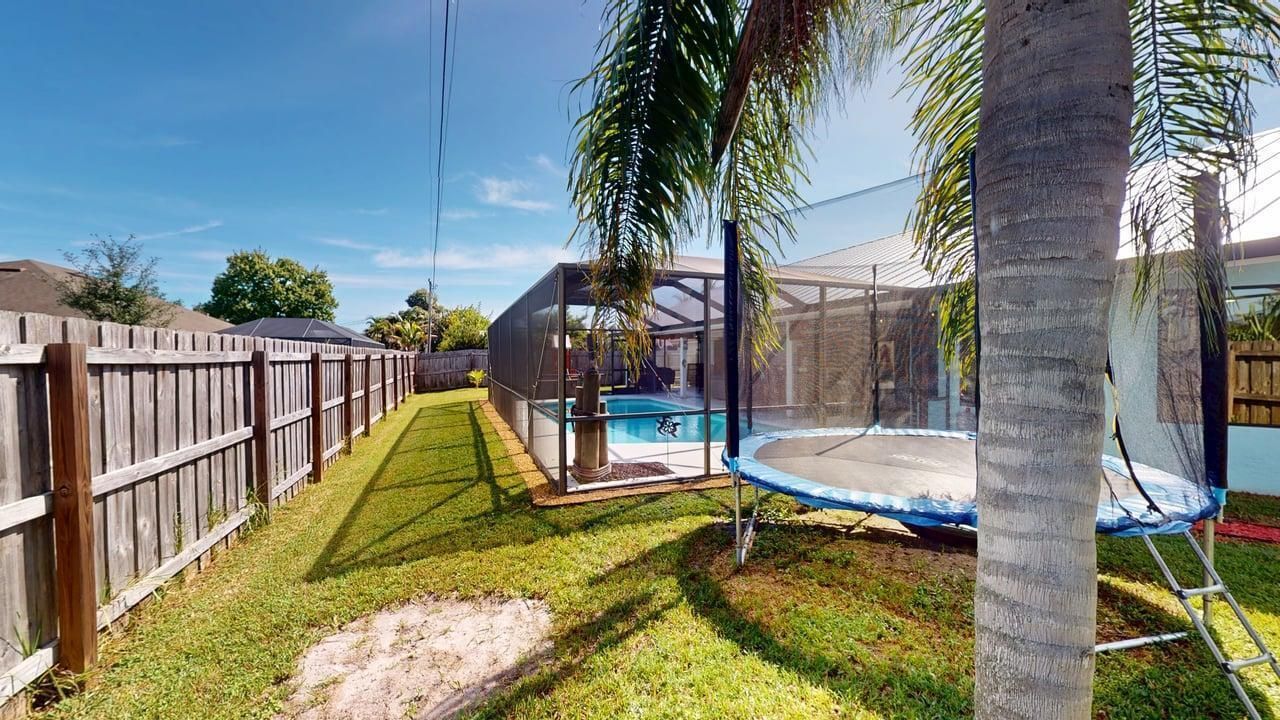 2537 SE Victory Avenue, Port Saint Lucie, FL 34952 Photo