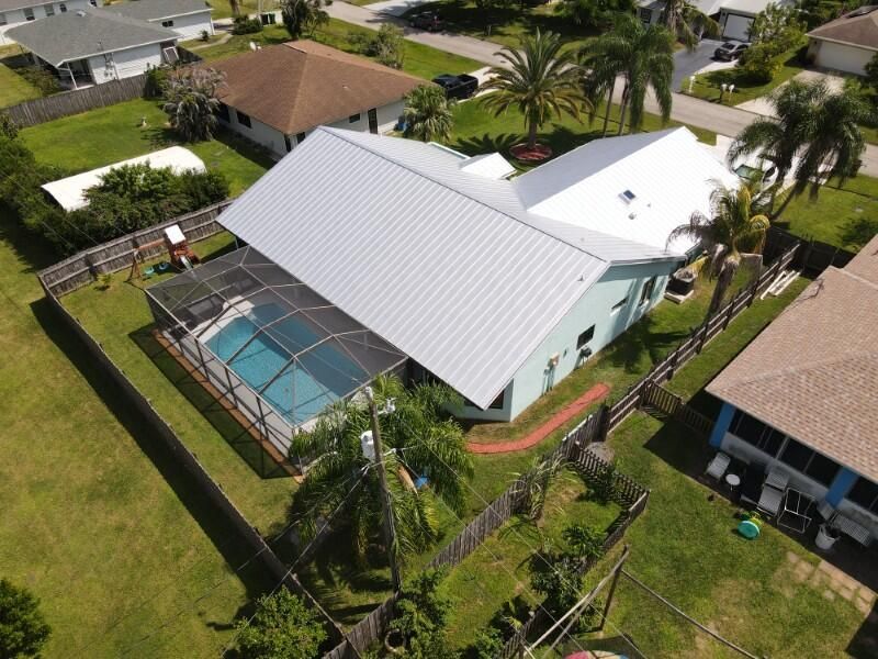 2537 SE Victory Avenue, Port Saint Lucie, FL 34952 Photo