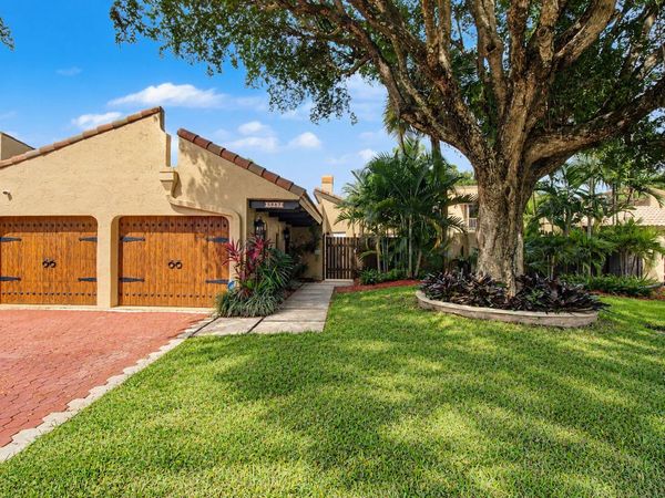 5987 PATIO Drive, Boca Raton, FL 33433