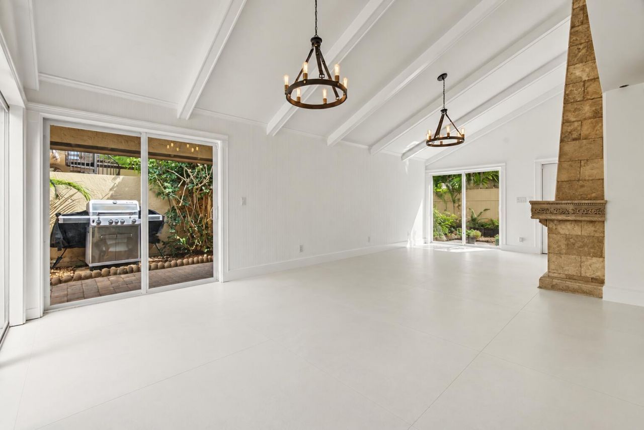 5987 Patio Drive, Boca Raton, FL 33433 Photo