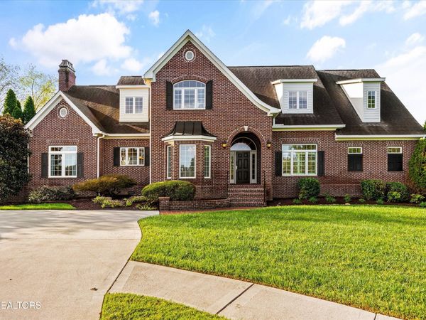 1430 Herefordshire Lane, Knoxville, TN 37922