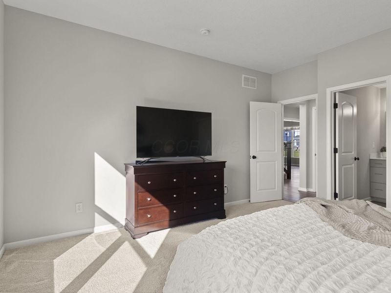 5600 Carlisle Drive, Grove City, OH 43123 Photo 39