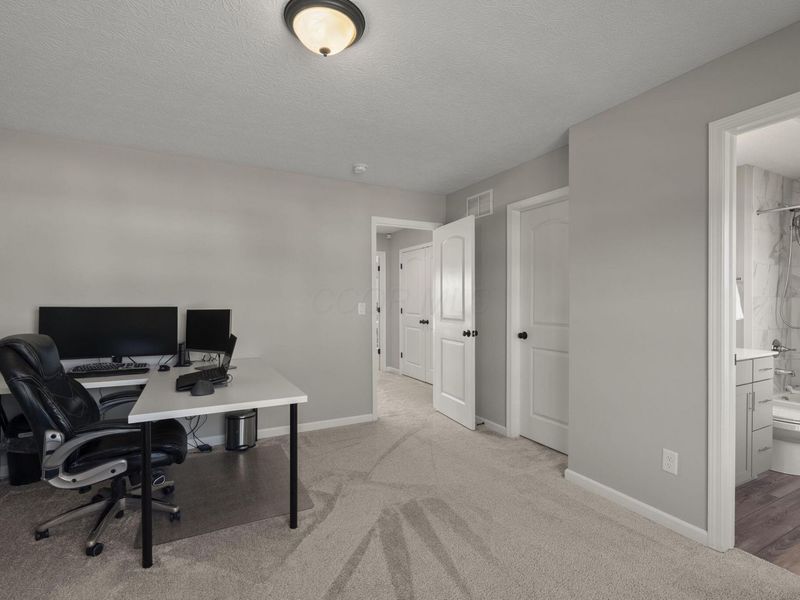 5600 Carlisle Drive, Grove City, OH 43123 Photo 61