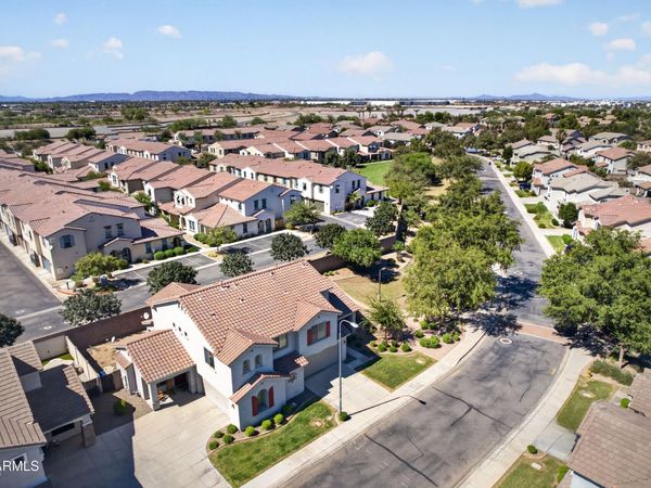 3912 S CROSSCREEK Drive, Chandler, AZ 85286