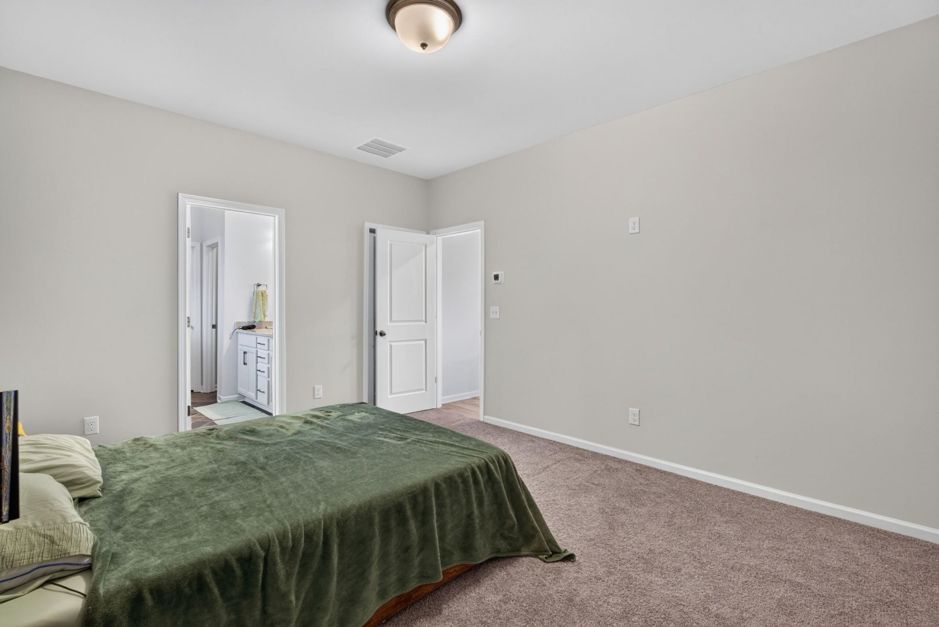 449 Eagleview Drive Photo 40