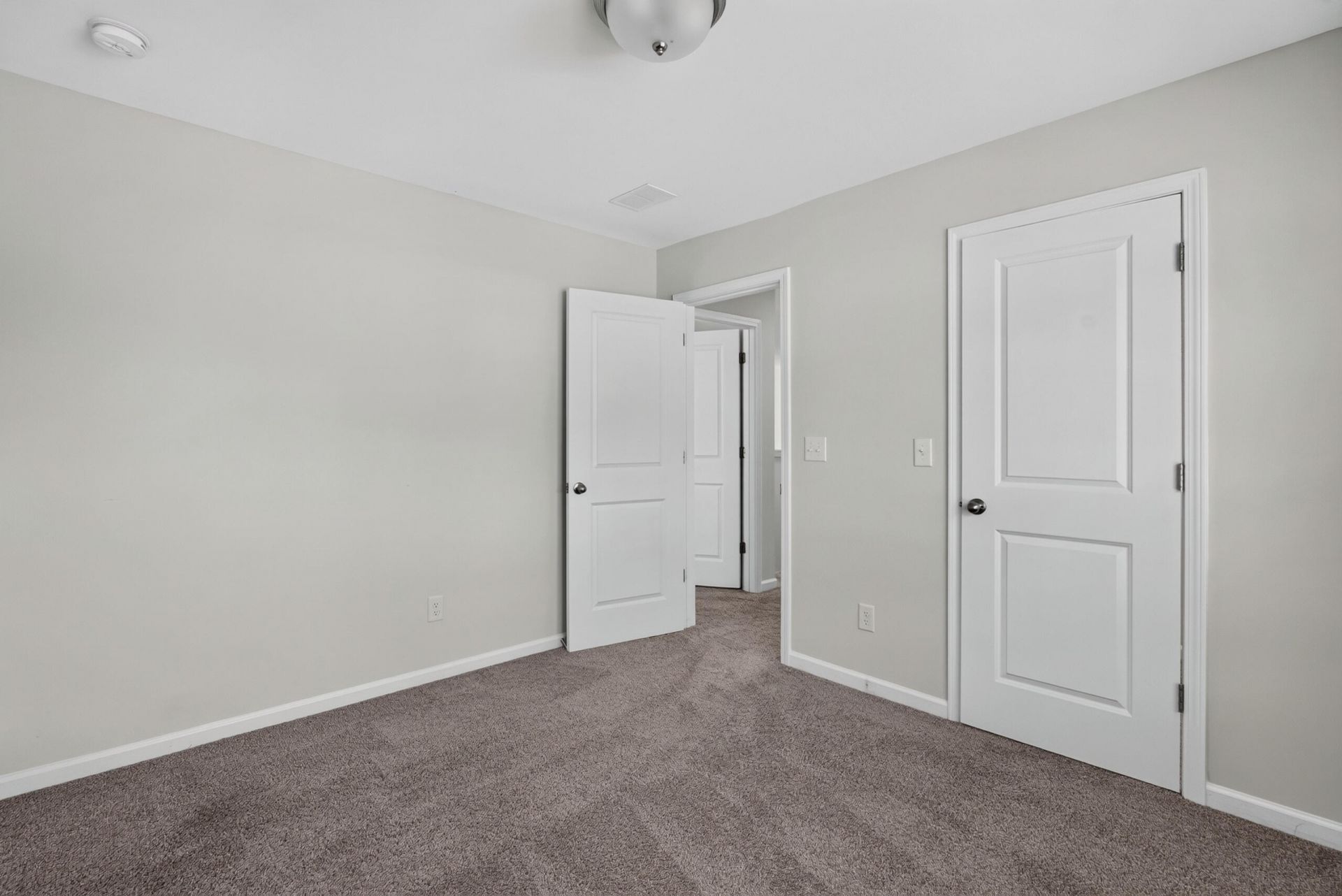 449 Eagleview Drive Photo 50