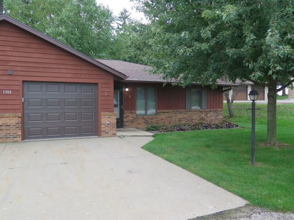 1304 Laurel Drive, Unit 1, Decorah, IA 52101