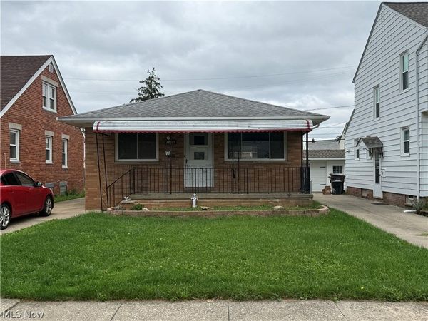3126 Parklane Drive , Parma, OH 44134