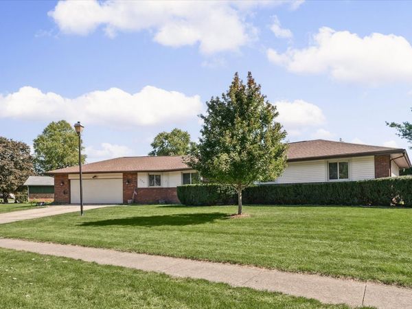304 Carrie Avenue , Urbana, IL 61802