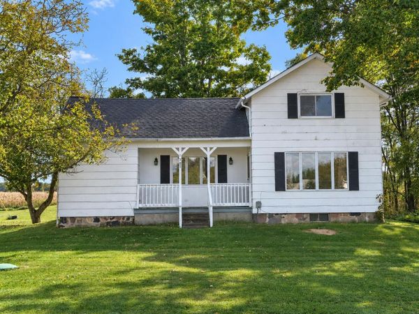 1385 W Nye Highway, Olivet, MI 49076