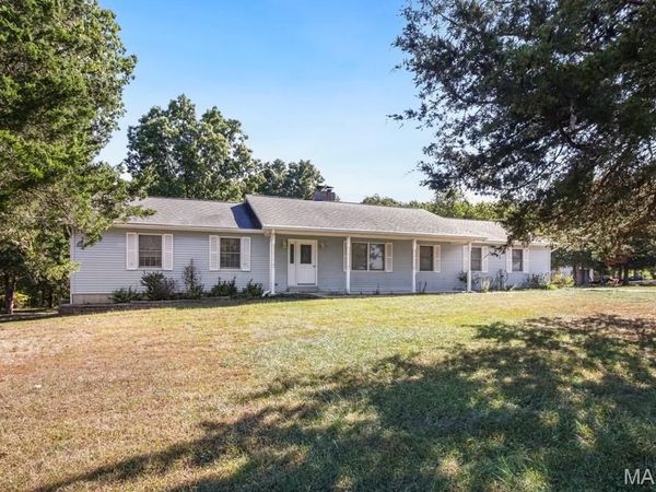 230 N Bernhardt Avenue , Gerald, MO 63037