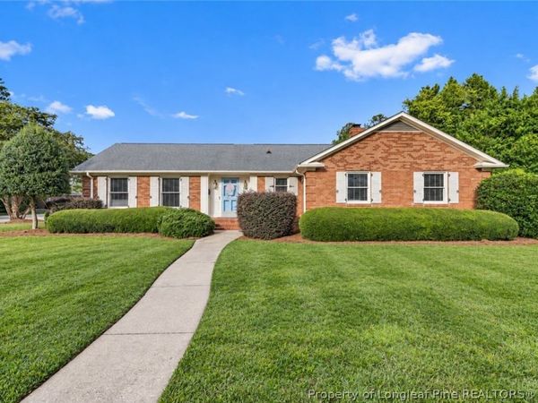 2630 Mirror Lake Drive, Fayetteville, NC 28303