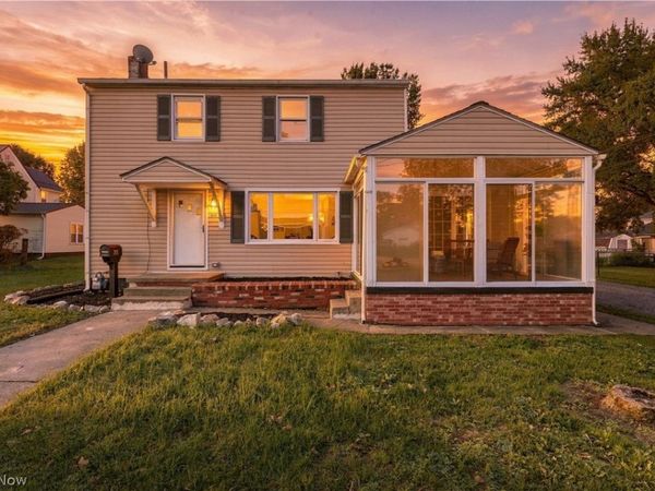 311 South Street NW, Navarre, OH 44662