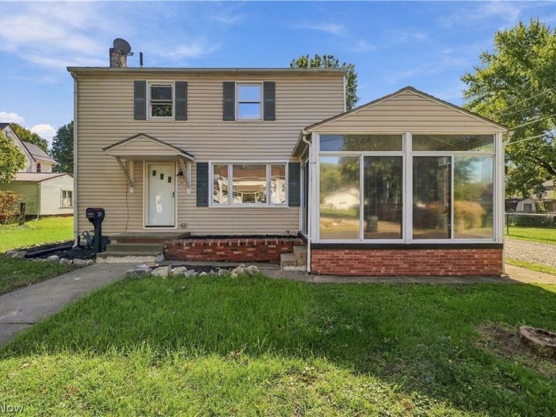 311 South Street NW, Navarre, OH 44662 Photo 2