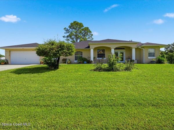 2975 SE Grant Avenue SE , Palm Bay, FL 32909