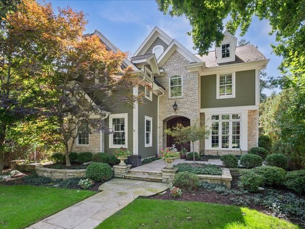 1036 Ash Street , Winnetka, IL 60093