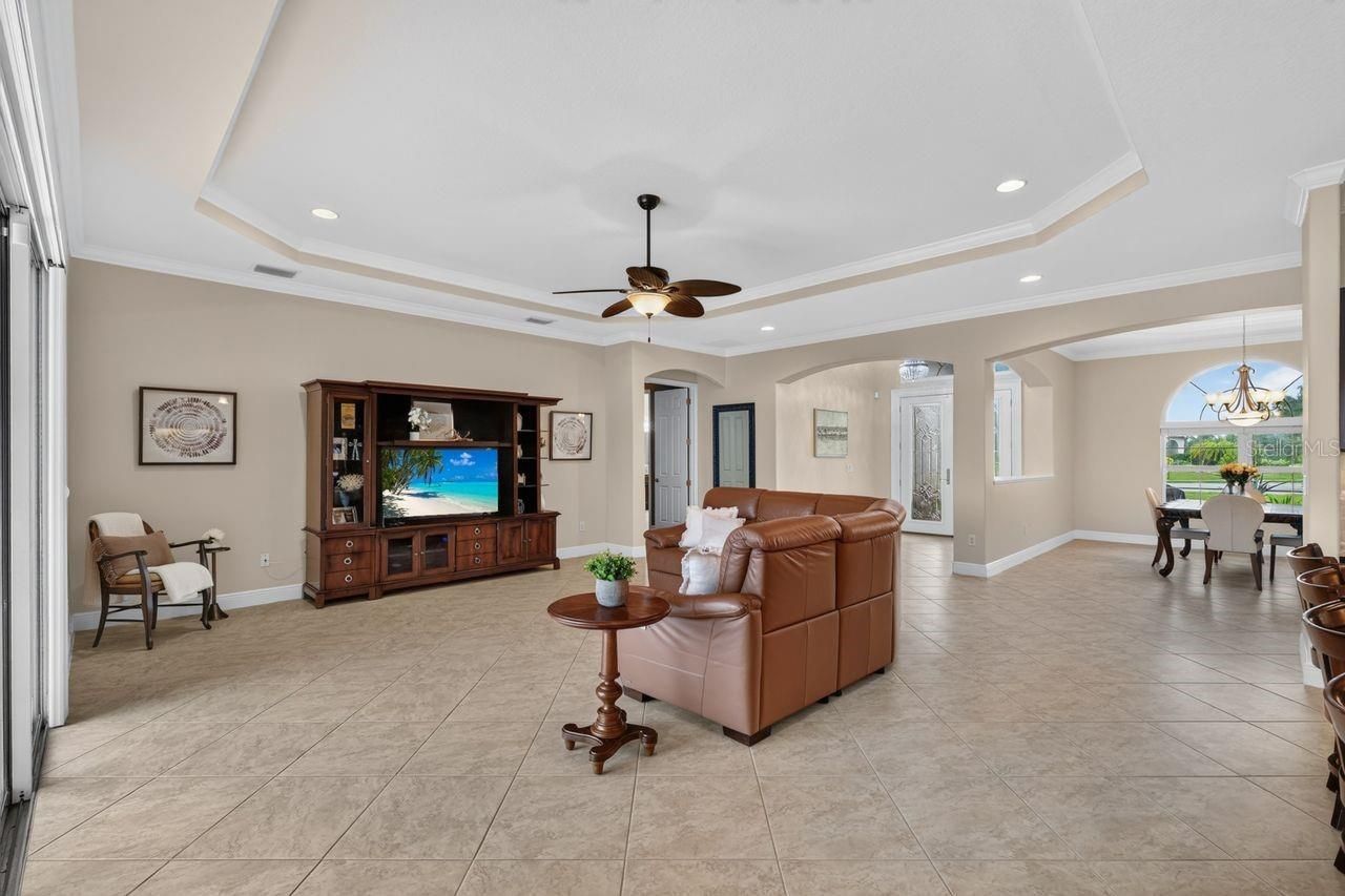 17115 4th Avenue E, Bradenton, FL 34212 Photo