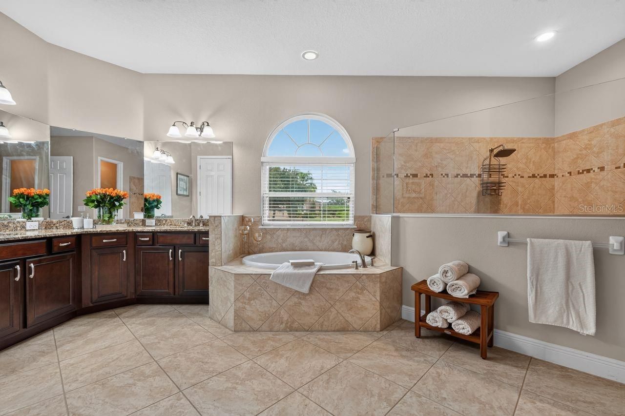 17115 4th Avenue E, Bradenton, FL 34212 Photo