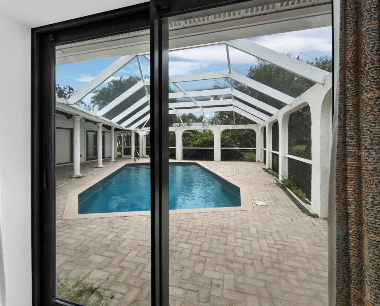 6945 Country Lakes Circle , Sarasota, FL 34243 Photo