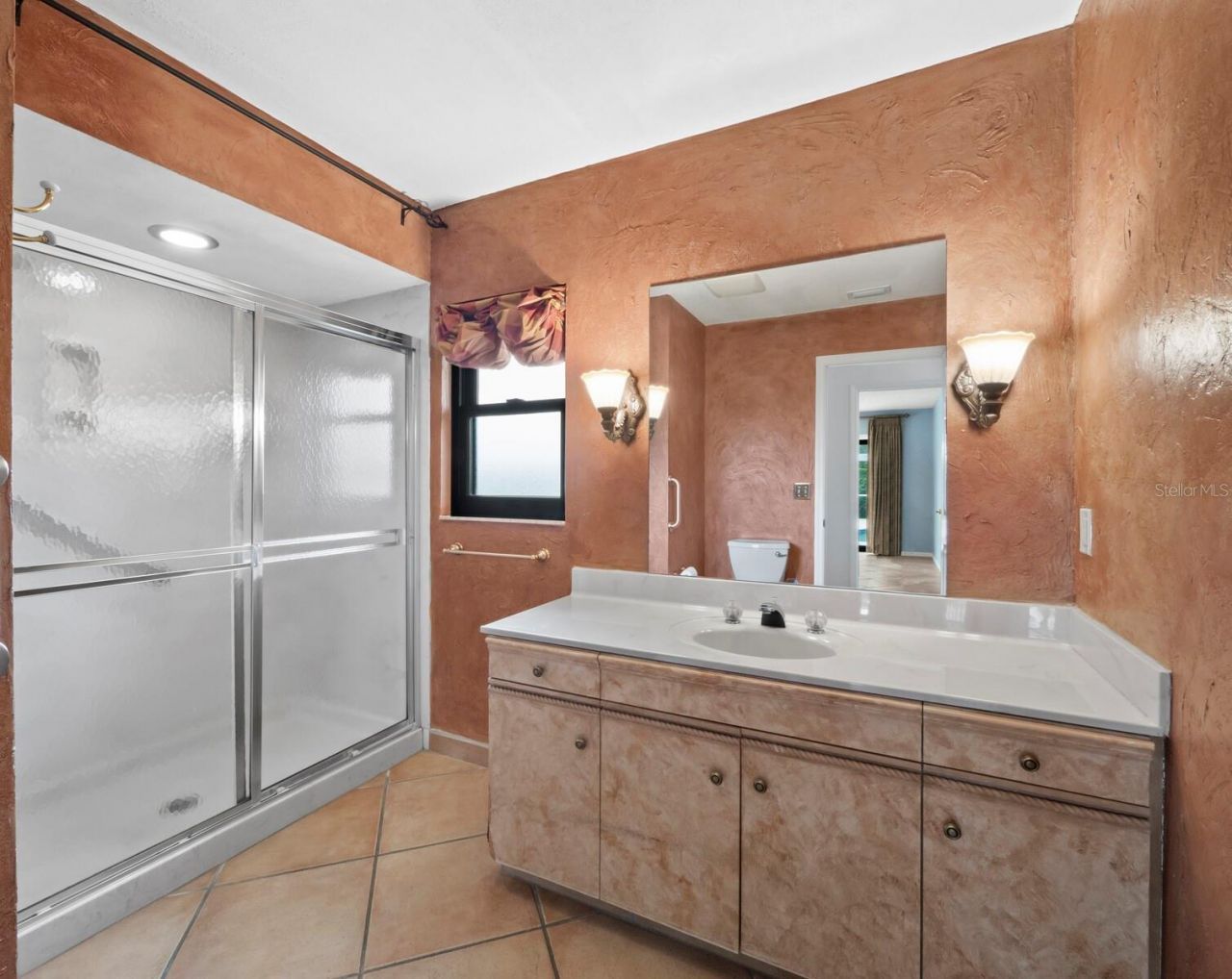 6945 Country Lakes Circle , Sarasota, FL 34243 Photo