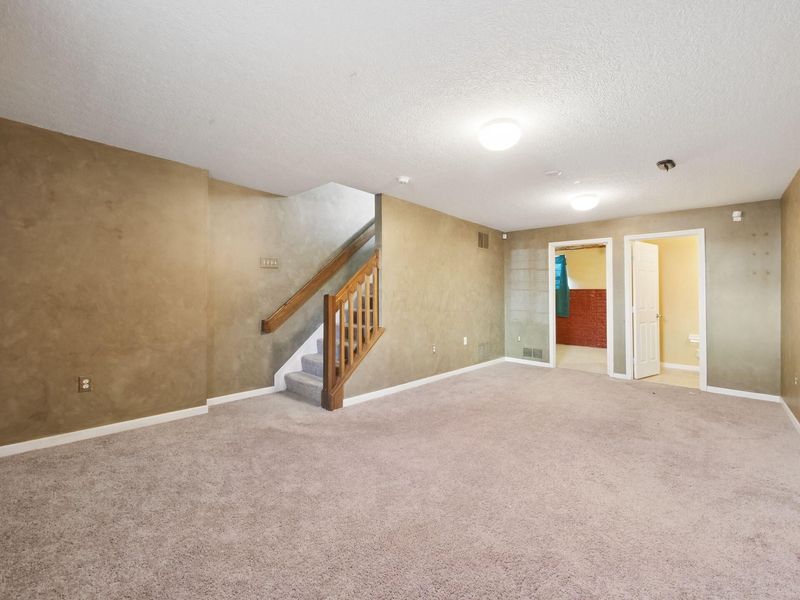 6465 Nottinghill Trail Drive, Canal Winchester, OH 43110 Photo 14