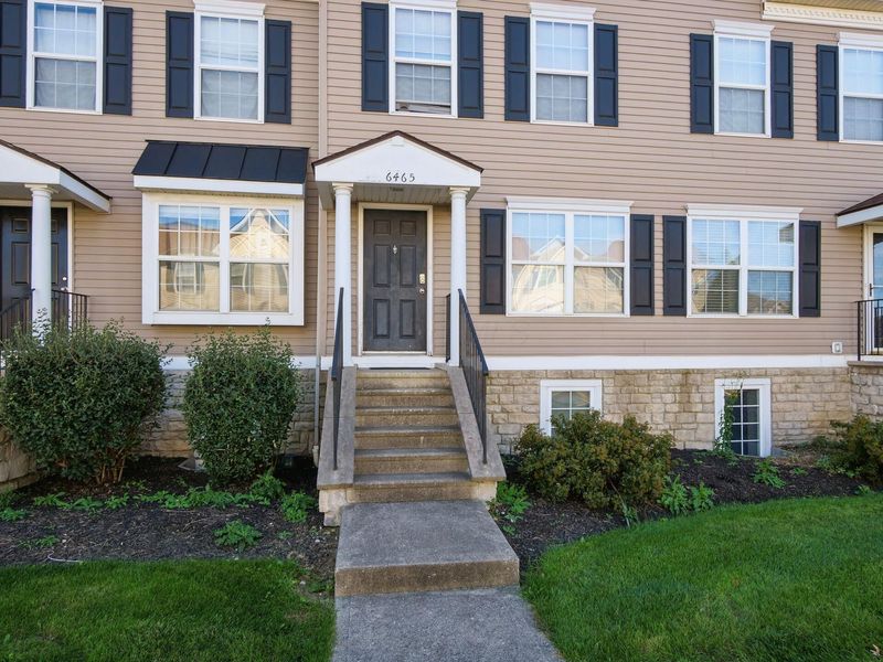 6465 Nottinghill Trail Drive, Canal Winchester, OH 43110 Photo 2