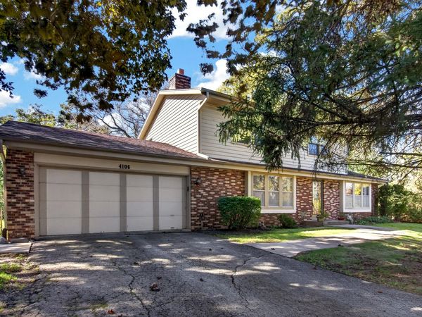 4106 Lakeview Dr, Mount Pleasant, WI 53403