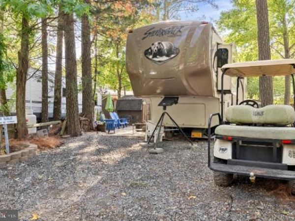 46 F ZUMA BEACH , GRASONVILLE, MD 21638