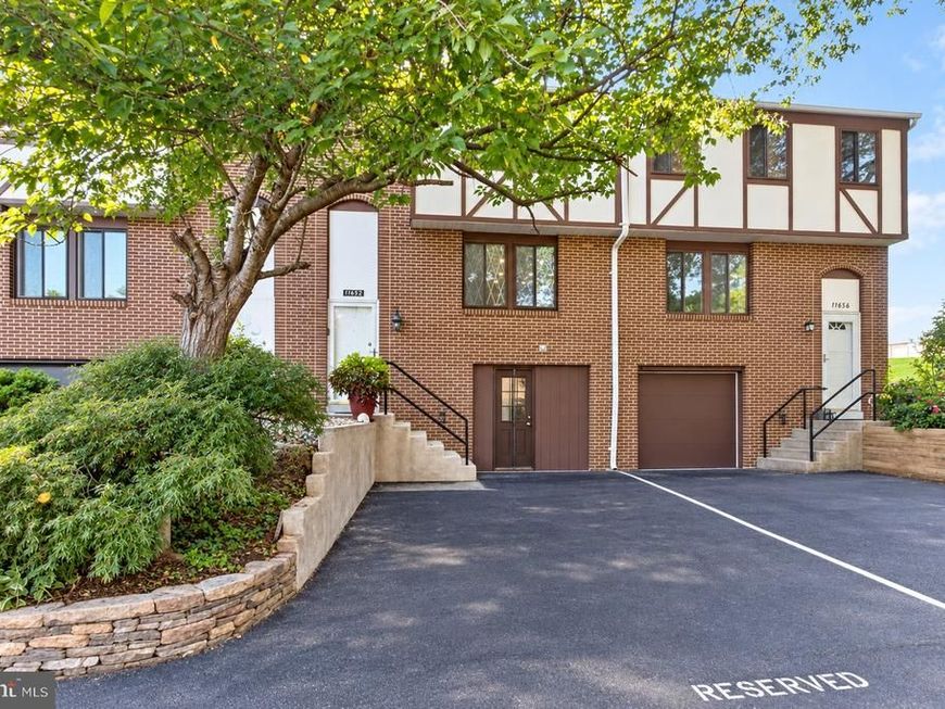 11652 Bedford Court, Germantown, MD 20876 Main Photo