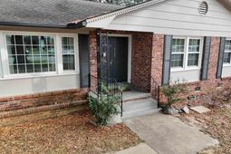 512 Galway Lane photo 4