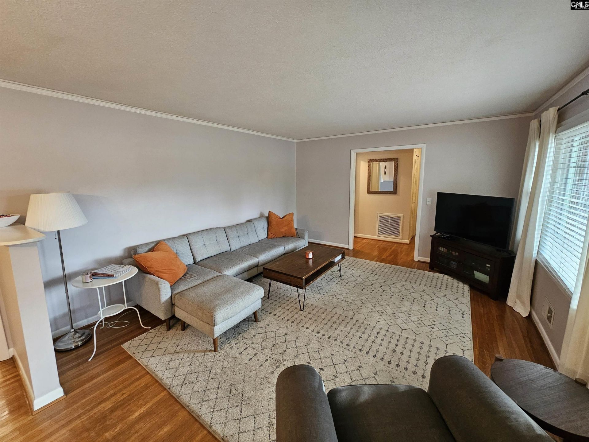 512 Galway Lane Photo 9