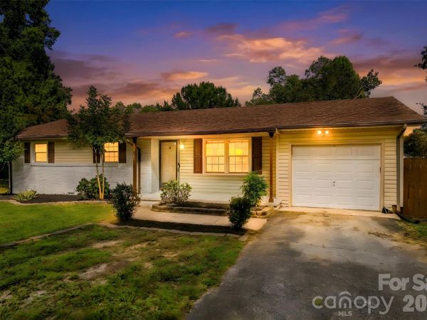 125 Longfield Drive, Mooresville, NC 28115