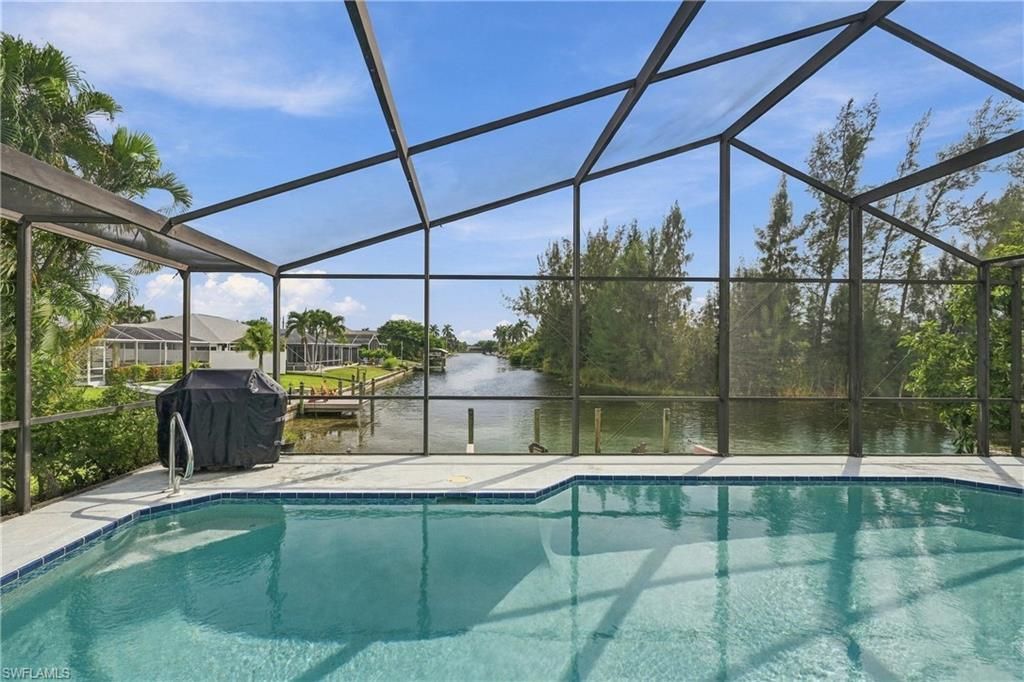 434 SE 21st Ter, Cape Coral, FL 33990 Photo