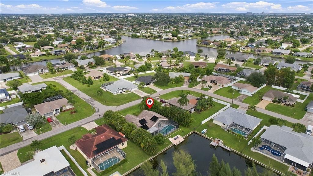 434 SE 21st Ter, Cape Coral, FL 33990 Photo