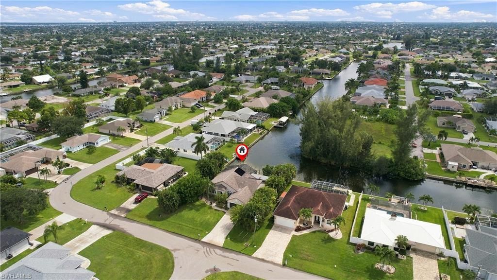 434 SE 21st Ter, Cape Coral, FL 33990 Photo