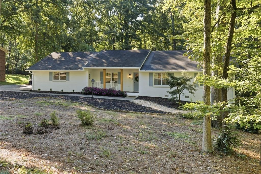 173 Laurelwood Lane, Alpharetta, GA 30009 Main Photo