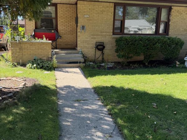3323 S 69th St, Milwaukee, WI 53219