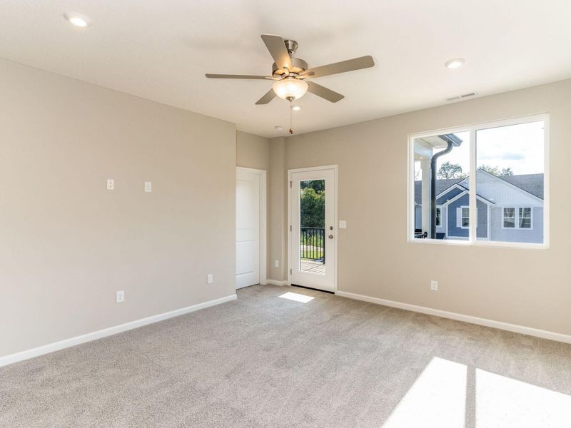 557 Tristan Lane, Florence, KY 41042 Photo 4