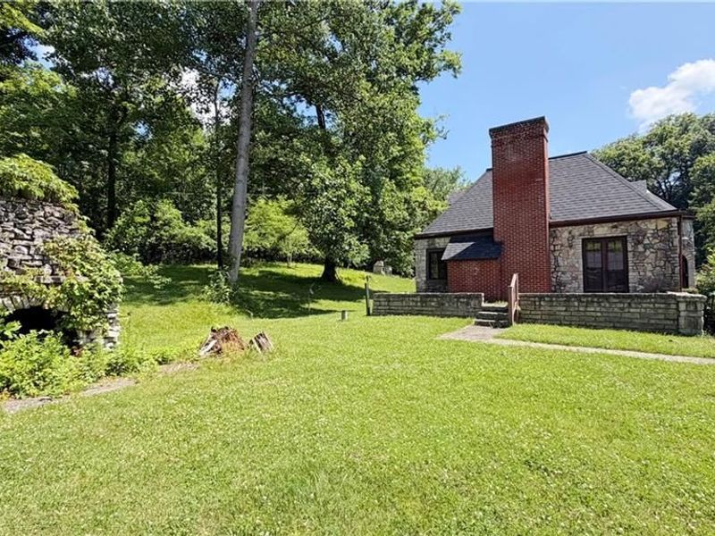 6276 Cedar Springs Road, New Paris, OH 45347 Photo 12