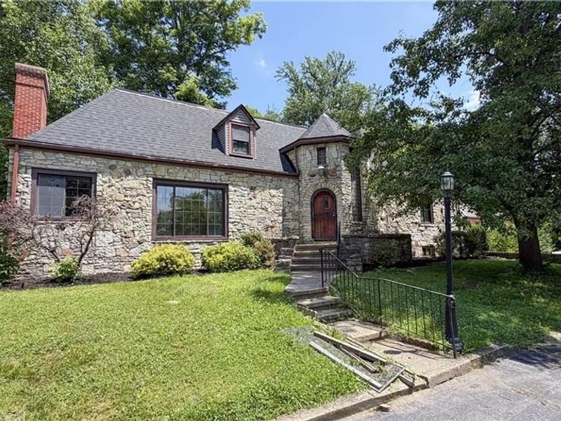 6276 Cedar Springs Road, New Paris, OH 45347 Photo 2