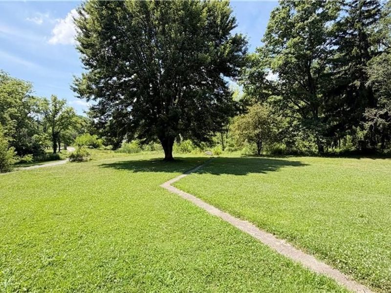 6276 Cedar Springs Road, New Paris, OH 45347 Photo 3