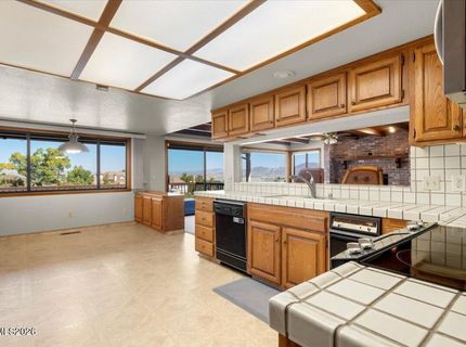 1585 Twin Oaks Road, Reno, NV 89511 Photo