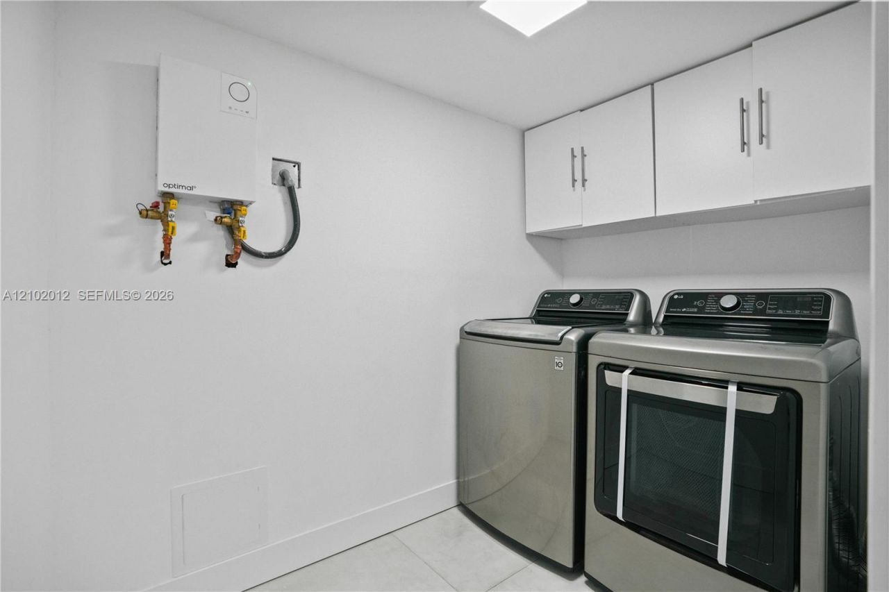 11304 NW 14th Ct, Pembroke Pines, FL 33026 Photo