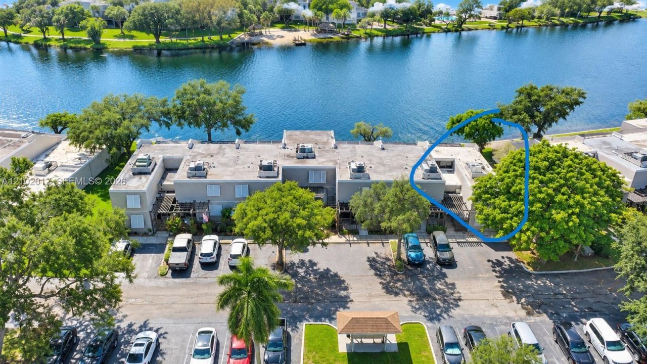 11304 NW 14th Ct, Pembroke Pines, FL 33026 Photo